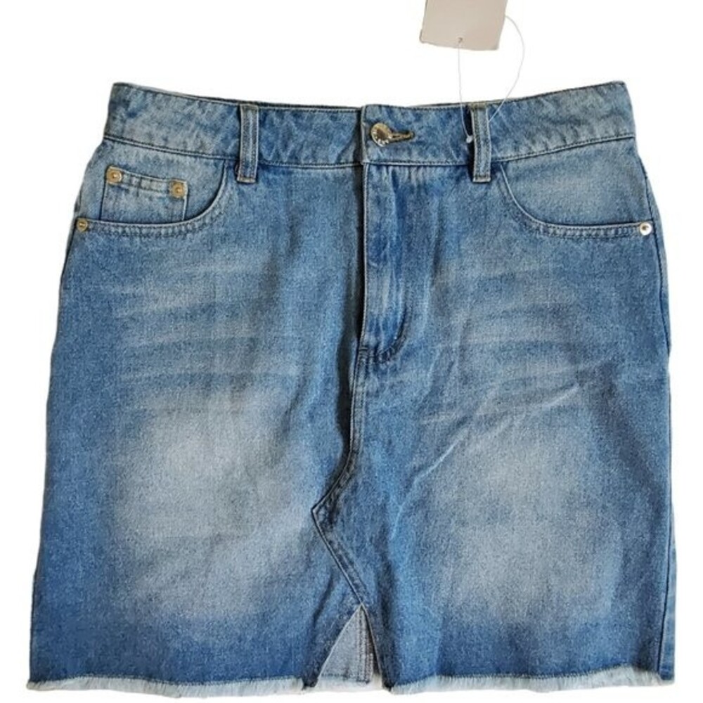 Tronjori light wash blue jean mini skirt sz M